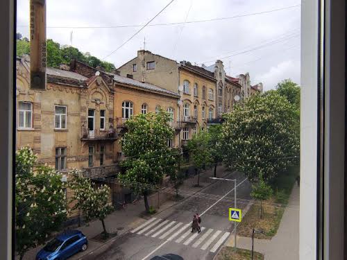 квартира по адресу Довбуша ул., 2а