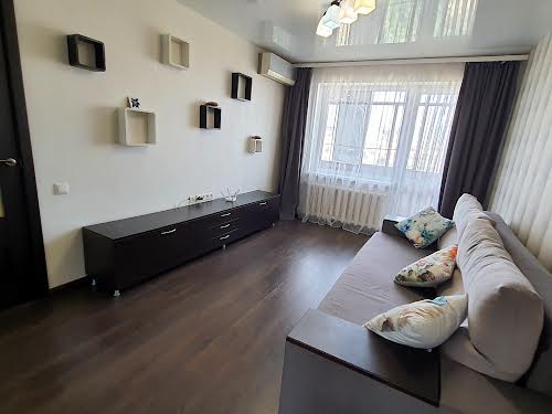 квартира за адресою Калинова, 65