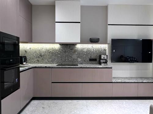 квартира за адресою Кучеревського бульв., 1