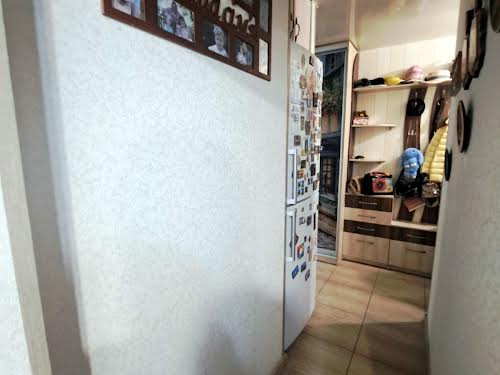 квартира за адресою вул. Прикордонна, 80