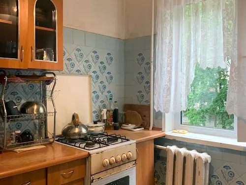 квартира за адресою Космонавтів вул., 58