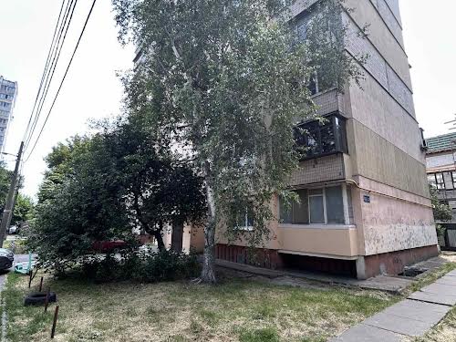 квартира за адресою Феофіла Яновського вул., 2