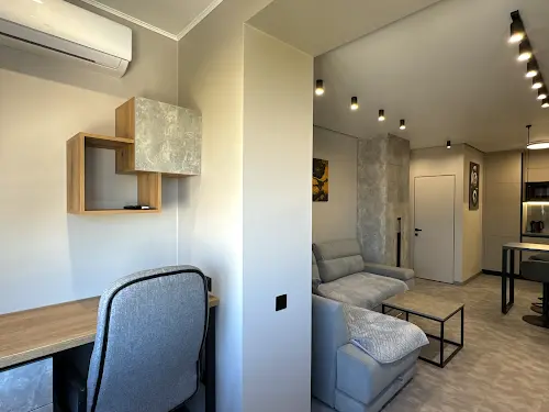 квартира за адресою Театральна, 21