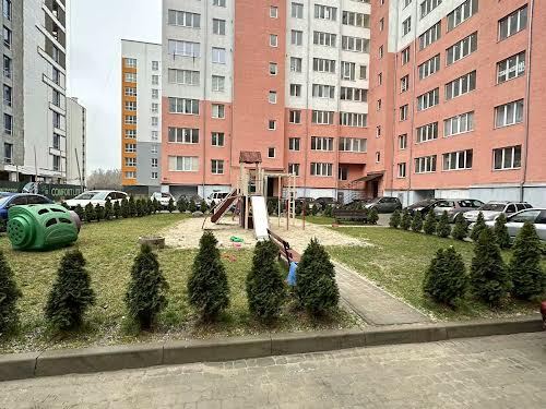 квартира за адресою Хіміків вул., 35А