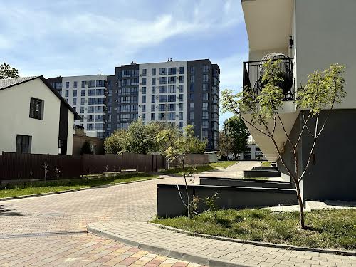 квартира за адресою На Нивах вул., 13
