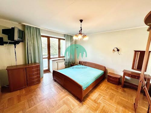 квартира по адресу Карпатської Січі ул., 8