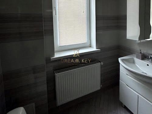 будинок за адресою Івана Кудрі вул., 115