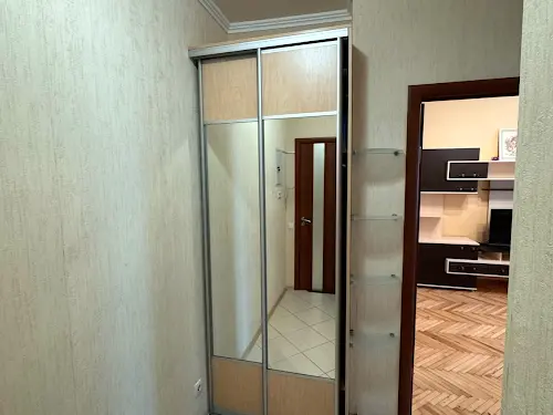 квартира за адресою Святотроїцька вул., 23