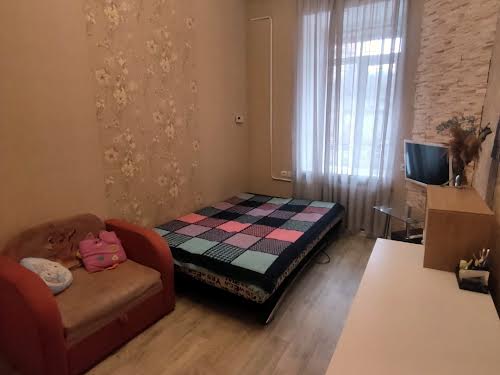 квартира за адресою Степова вул., 24