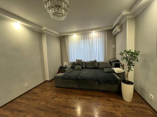 квартира по адресу Печерская ул., 6