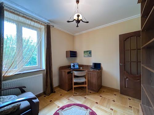 квартира по адресу Героев УПА ул., 40