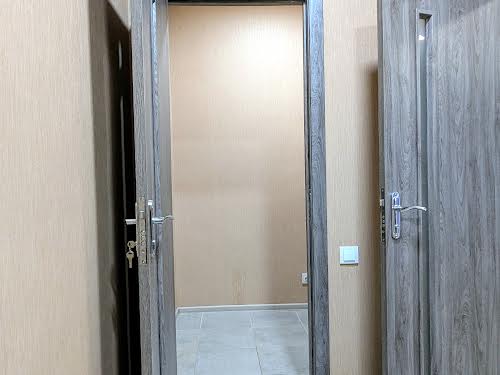 коммерческая по адресу Виктора Френчка ул., 3