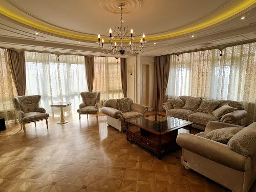 квартира за адресою Коніського, 44