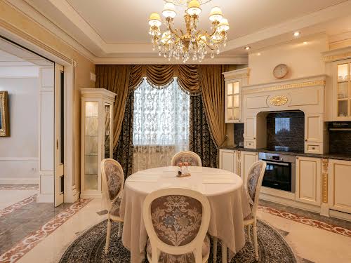 квартира по адресу Старонаводницкая ул., 13
