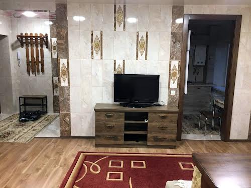 квартира за адресою Дмитра Яворницького просп. (Карла Маркса), 7