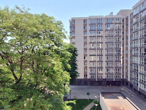 квартира за адресою Профсоюзна вул., 9-А