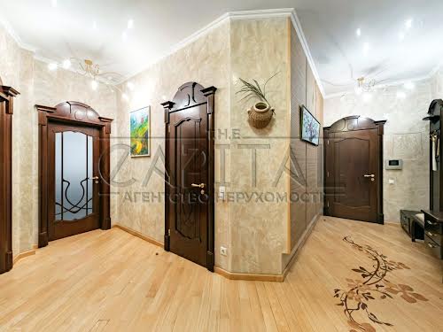 квартира за адресою Старонаводницька вул., 6Б
