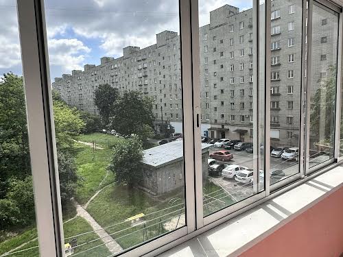 квартира за адресою Володимира Великого вул., 40