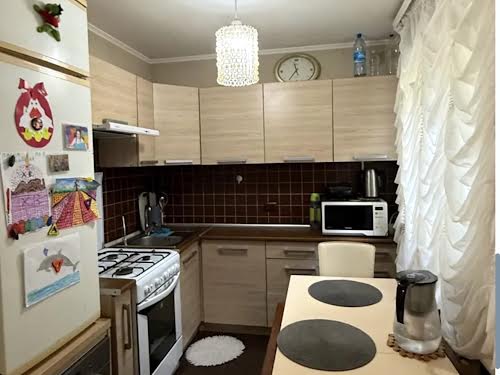 квартира за адресою Космонавтів вул., 54