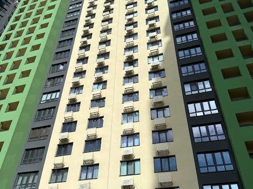 квартира за адресою Михайла Максимовича вул. (Онуфрія Трутенка), 32 б