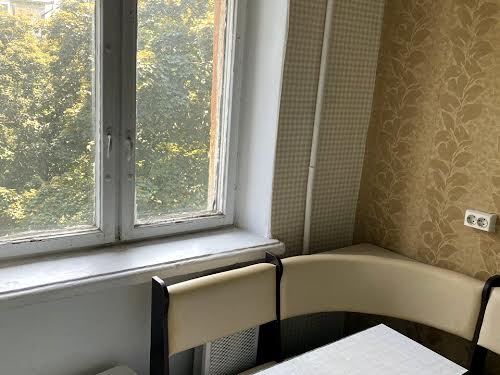 квартира за адресою Олександра Поля просп. (Кірова), 76-Б