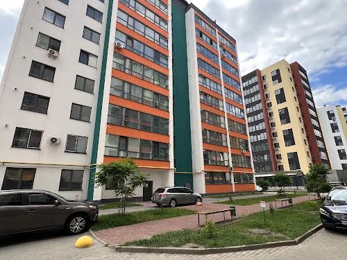 квартира за адресою Євгена Рихлика, 15