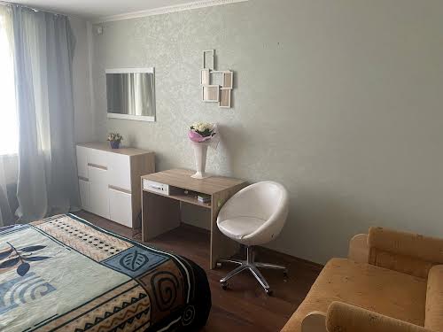 квартира по адресу Миколы Бажана просп., 12