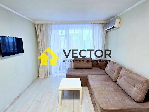 квартира за адресою Тролейбусна пров., 9
