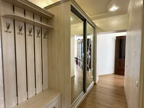 квартира по адресу Долгая ул., 20б