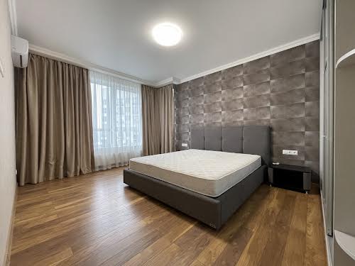 квартира за адресою Зарічна вул., 1В