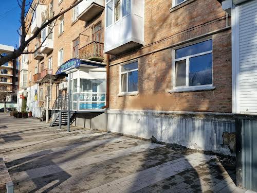 коммерческая по адресу Леся Курбаса ул., 7/1