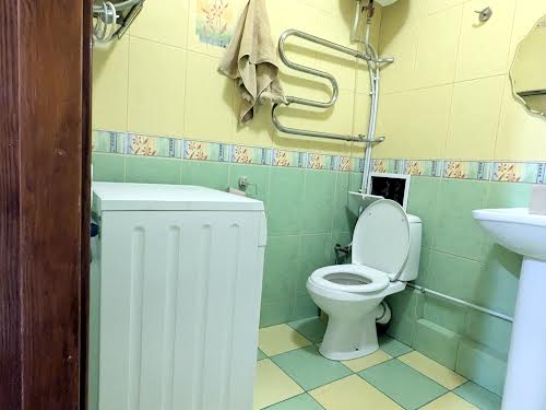 квартира по адресу Салютная ул., 1б