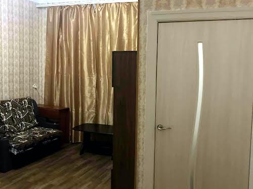 квартира за адресою Дебальцівська вул. (Пулківська), 21