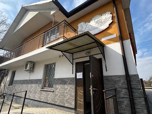 комерційна за адресою Бурова, 29
