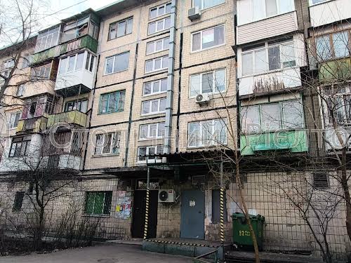 квартира за адресою Анатолія Соловʼяненка вул. (Олександра Бойченка), 7