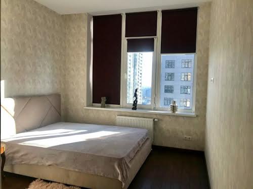 квартира по адресу Андрея Верхогляда ул. (Михайла Драгомирова), 20