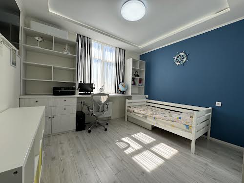 квартира за адресою Сім'ї Кульженків вул. (Петра Дегтяренка), 31-А