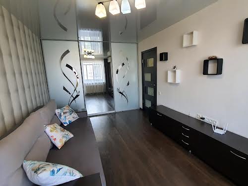 квартира за адресою Калинова, 65