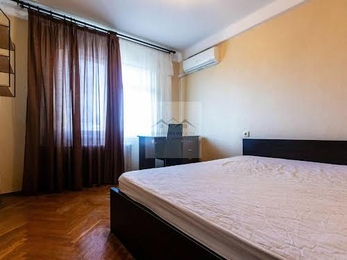 квартира по адресу Оболонский просп., 16-А