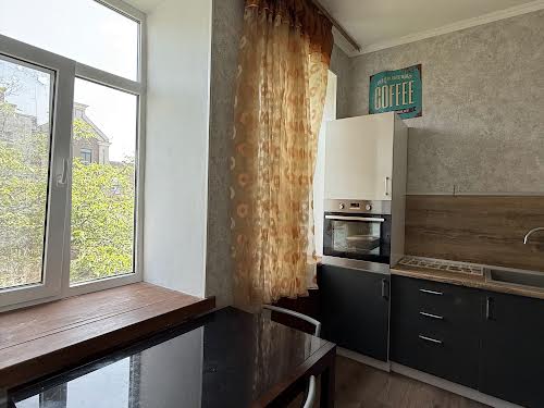 квартира за адресою Хорива вул., 29б