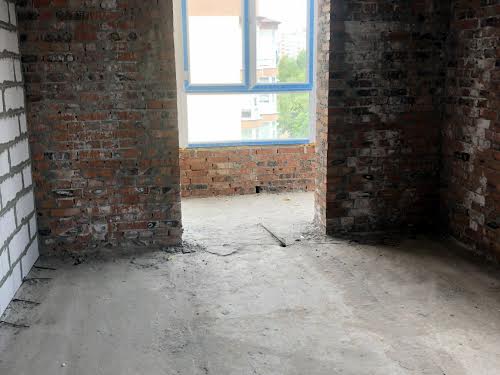 квартира за адресою залізняка, 1Б