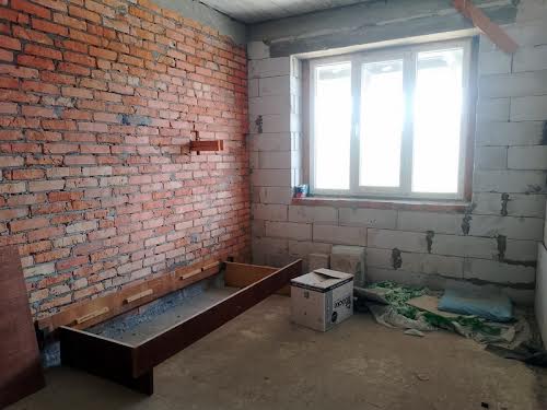 дом по адресу Фестивальна