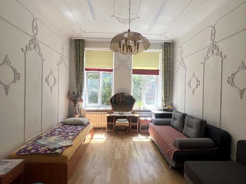 квартира за адресою Коцюбинського, 10