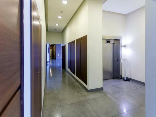 квартира за адресою Раїси Окіпної вул., 18