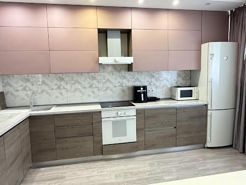 квартира за адресою Драгоманова вул., 2-Б