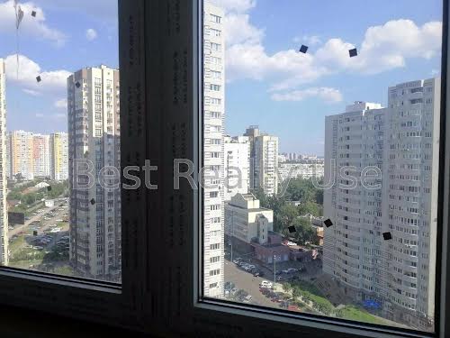 квартира за адресою Микільсько-Слобідська вул., 8