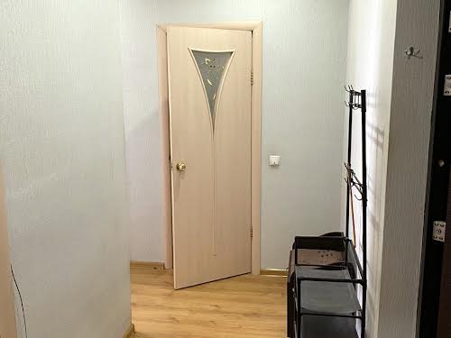 квартира за адресою Середня вул., 24