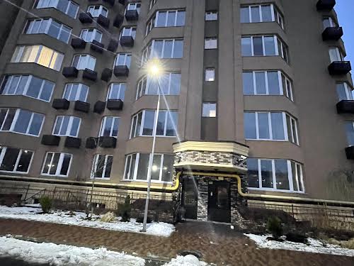 квартира по адресу Молодіжна, 3