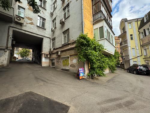 квартира по адресу Саксаганского ул., 63/28