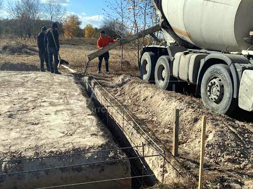 дом по адресу центральна